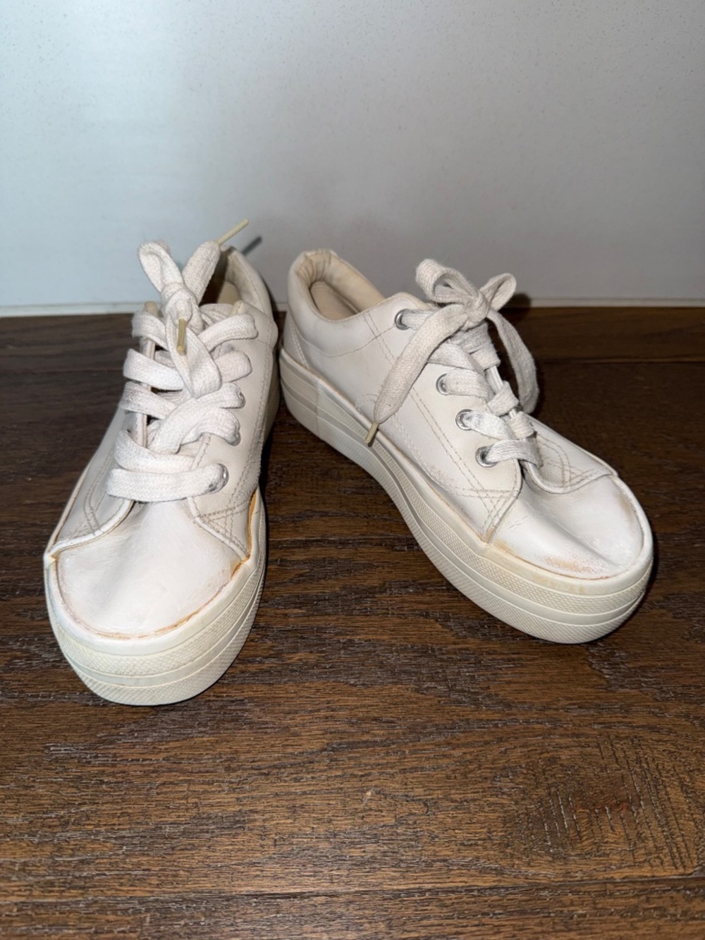 Vintage 90s City Streets White Leather Platform Sneakers Size 7.5 Craft Project